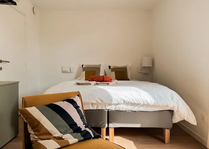 Business Accommodation \'Scandinavian Living\' Nomad